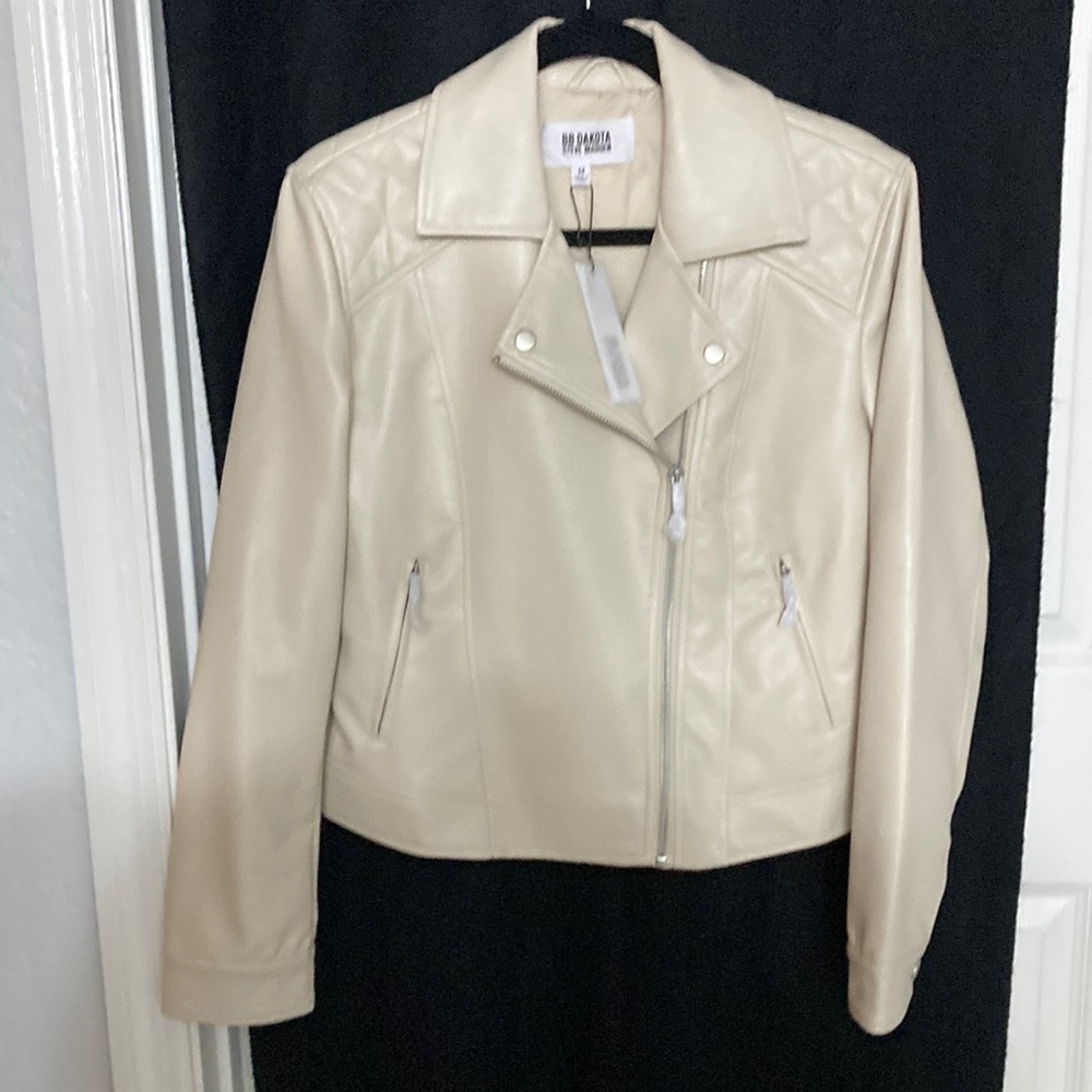 NWT STEVE MADDEN MOTO JACKET! BB DAKOTA!